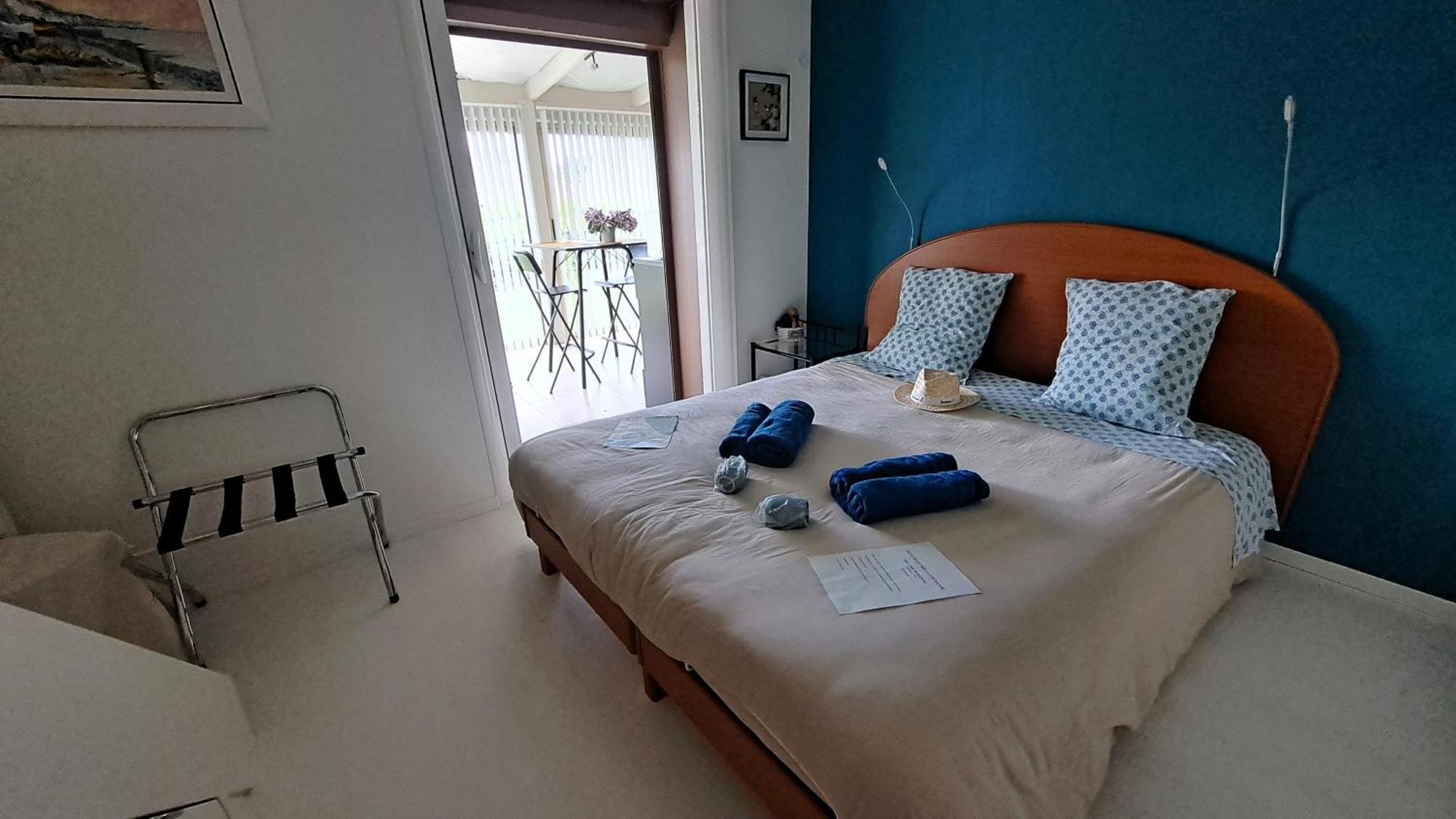 Chambre Privee Avec Salon, Garage Voiture, Velos, Motos Tourville-sur-Arques Екстер'єр фото
